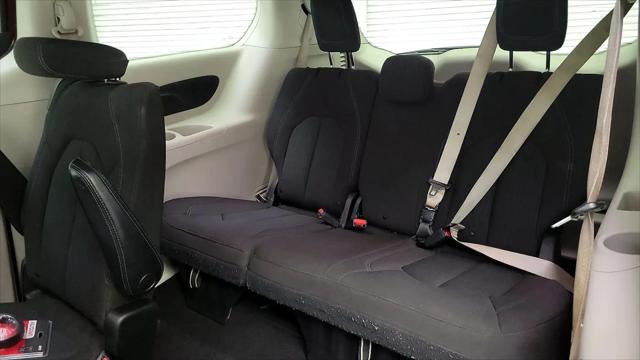 2021 Chrysler Pacifica Touring