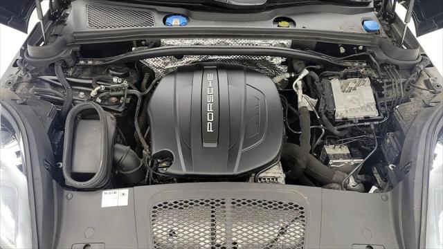 2021 Porsche Macan Macan