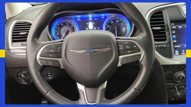 2016 Chrysler 300 Limited