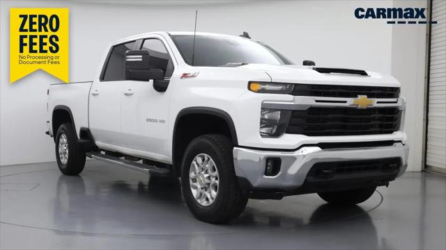 2024 Chevrolet Silverado 2500HD 4WD Crew Cab Standard Bed LT for sale in Independence, MO