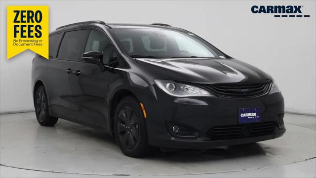 2019 Chrysler Pacifica Hybrid Limited for sale in Riverside, CA