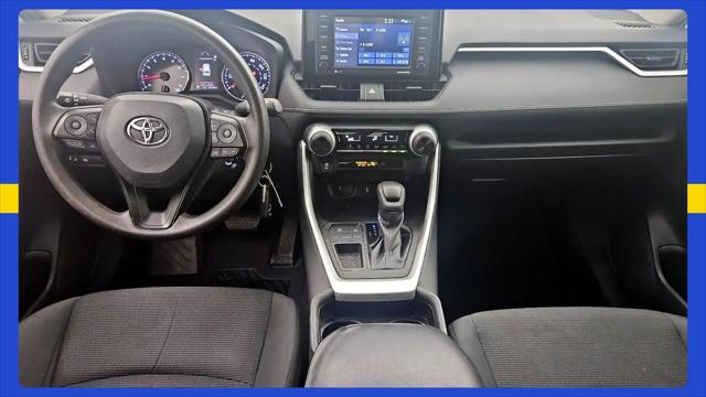 2021 Toyota RAV4 LE