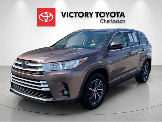 2017 Toyota Highlander XLE for sale in Charleston, WV