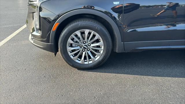 2025 Cadillac XT4 AWD Premium Luxury