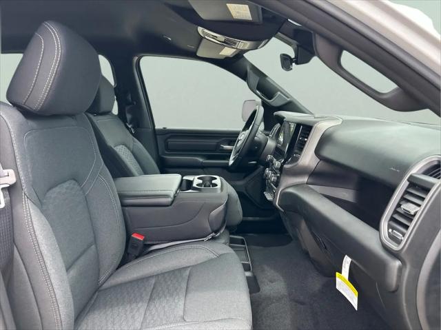 2026 Ram 1500 Express Crew Cab 4x4 57 Box