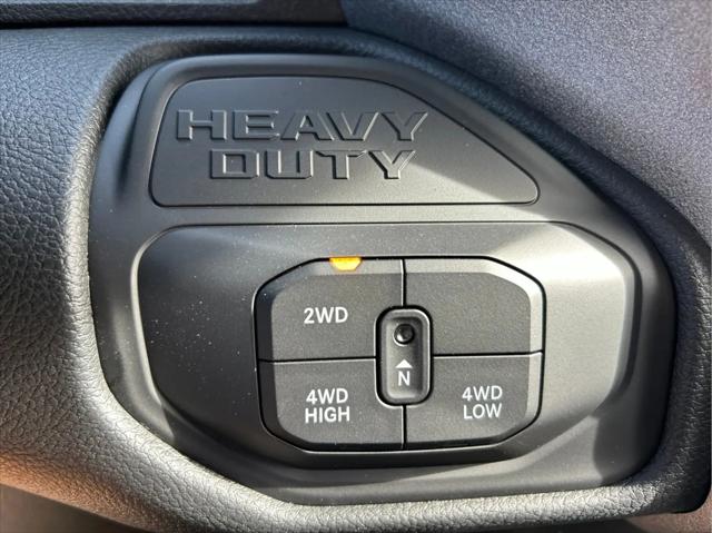 2026 Ram 3500 Tradesman Crew Cab 4x4 8 Box