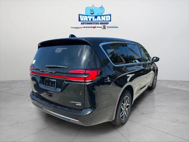 2027 Chrysler Pacifica Limited AWD