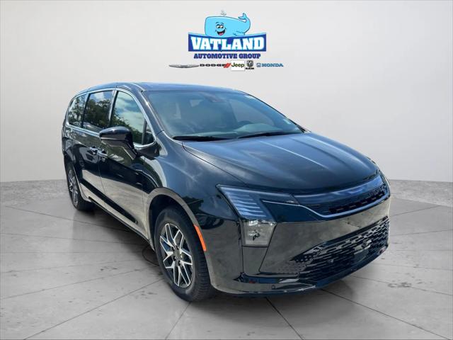 2027 Chrysler Pacifica Limited AWD