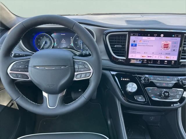 2027 Chrysler Pacifica Limited AWD