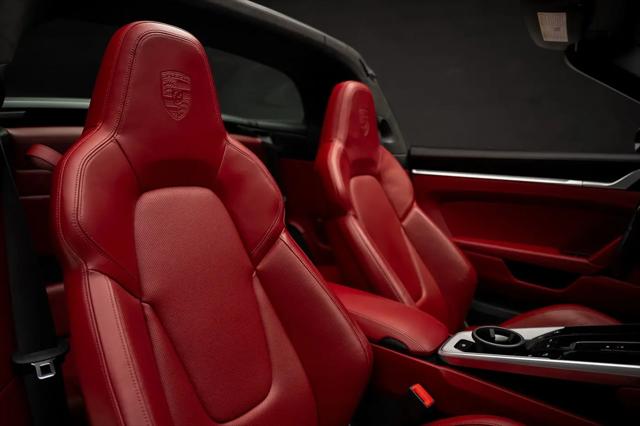 2021 Porsche 911 Targa 4S
