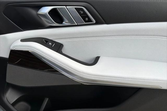 2024 BMW X5 xDrive50e