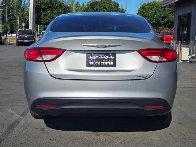 2016 Chrysler 200 LX
