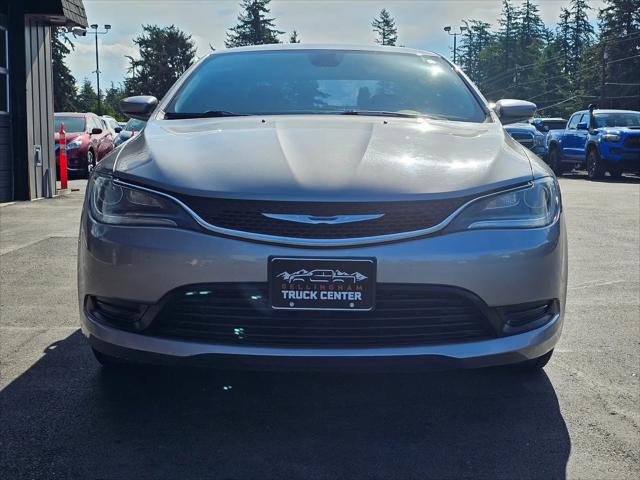 2016 Chrysler 200 LX