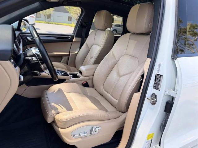 2021 Porsche Macan S