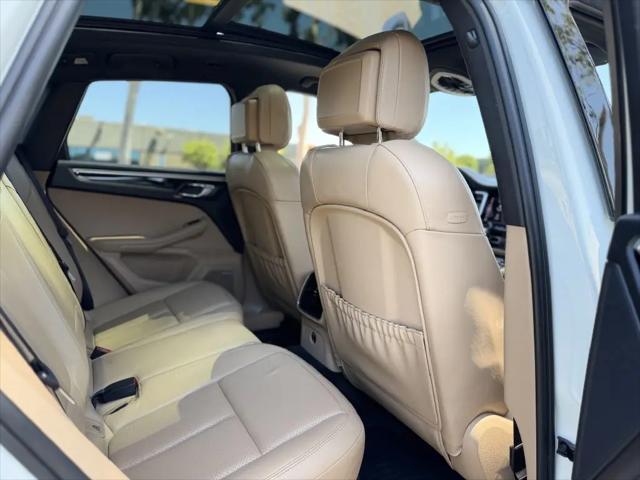 2021 Porsche Macan S