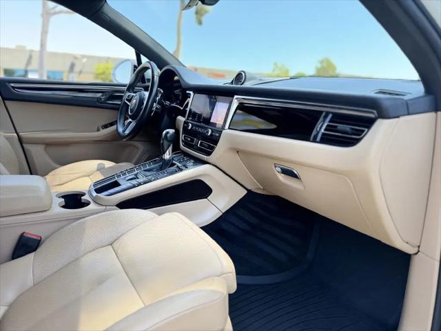 2021 Porsche Macan S