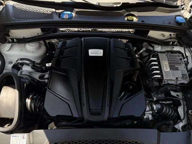 2021 Porsche Macan S