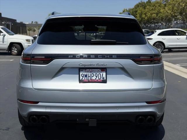 2021 Porsche Cayenne Turbo