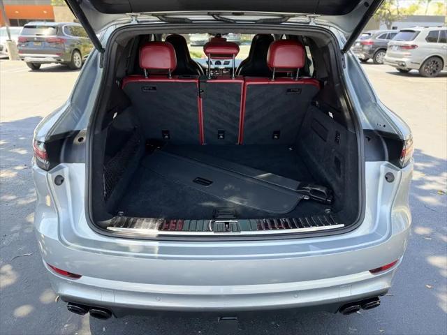 2021 Porsche Cayenne Turbo