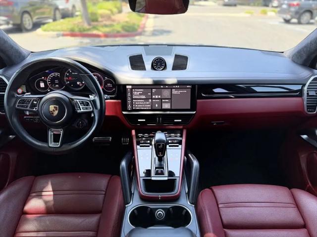 2021 Porsche Cayenne Turbo