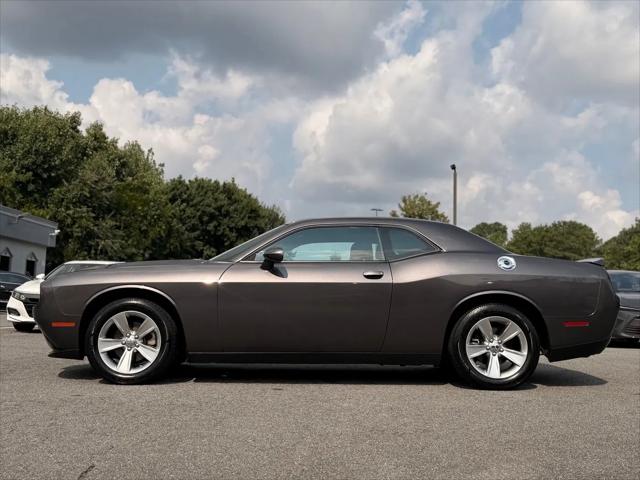 2022 Dodge Challenger SXT