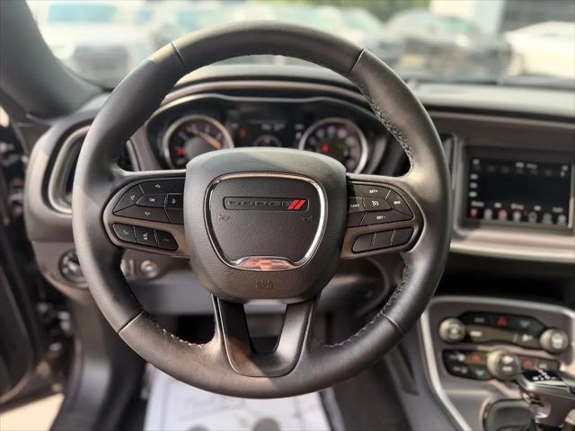 2022 Dodge Challenger SXT