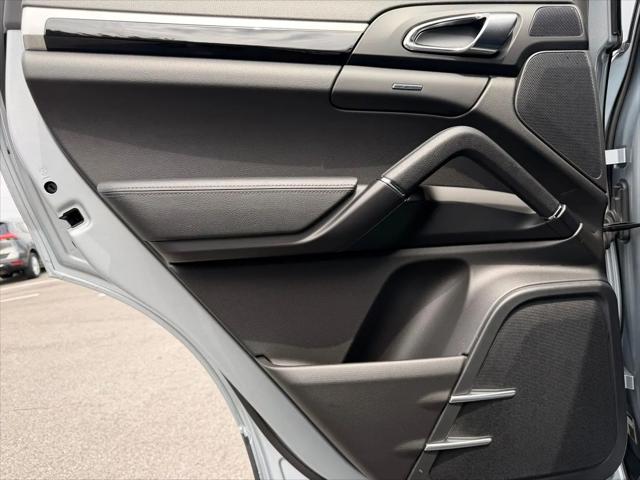 2018 Porsche Cayenne Cayenne
