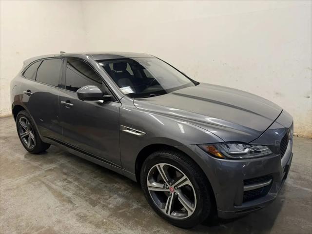 2017 Jaguar F-PACE 35t R-Sport