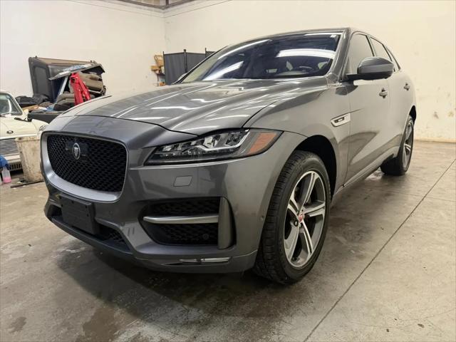 2017 Jaguar F-PACE 35t R-Sport