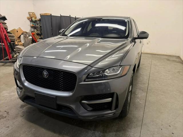 2017 Jaguar F-PACE 35t R-Sport