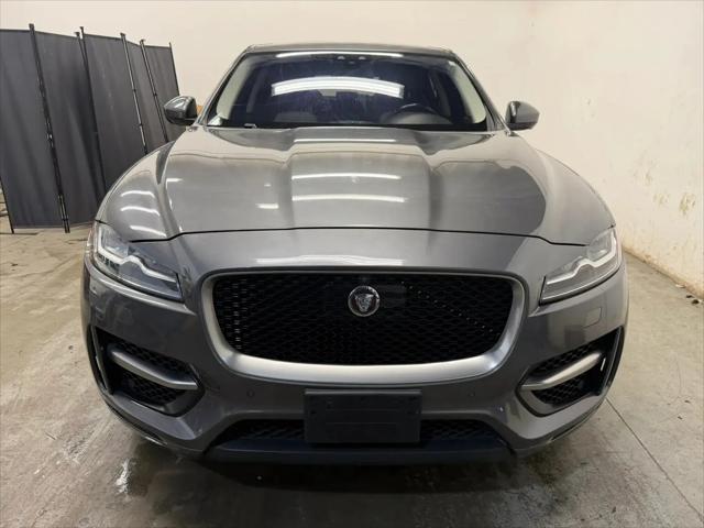 2017 Jaguar F-PACE 35t R-Sport