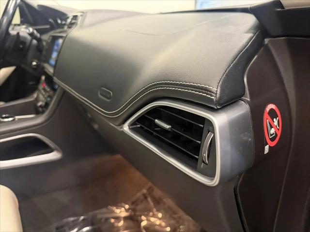 2017 Jaguar F-PACE 35t R-Sport