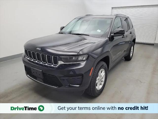 2023 Jeep Grand Cherokee Laredo 4x4 for sale in Fairfield, OH