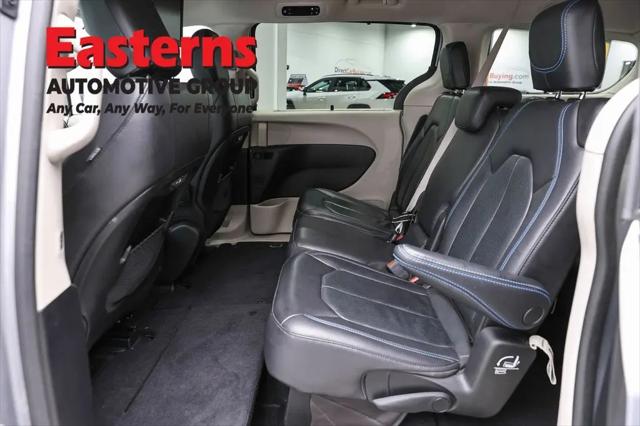 2021 Chrysler Pacifica Touring L