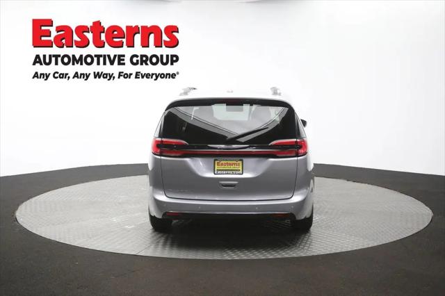 2021 Chrysler Pacifica Touring L