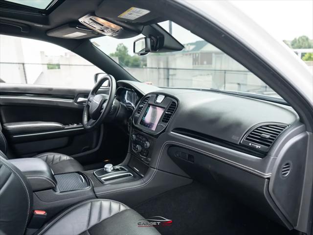 2023 Chrysler 300 300C