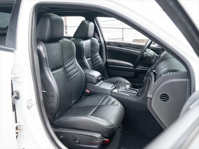 2023 Chrysler 300 300C