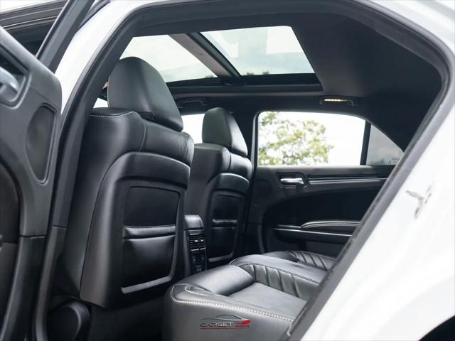 2023 Chrysler 300 300C