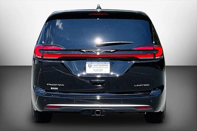 2027 Chrysler Pacifica Limited