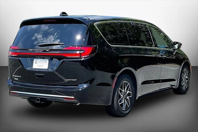 2027 Chrysler Pacifica Limited