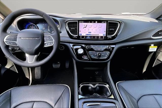 2027 Chrysler Pacifica Limited