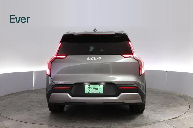 2024 Kia EV9 Wind