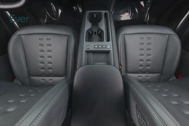 2024 Kia EV9 Wind