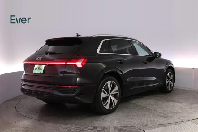 2024 Audi e-tron Premium Plus quattro