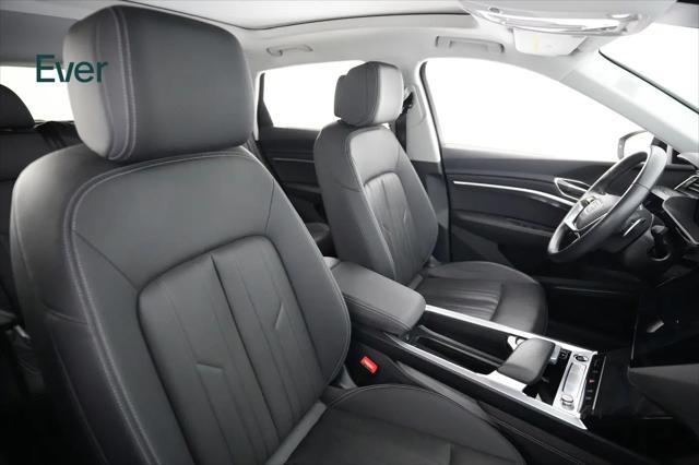 2024 Audi e-tron Premium Plus quattro