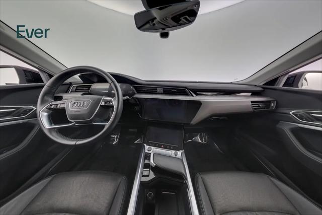 2024 Audi e-tron Premium Plus quattro