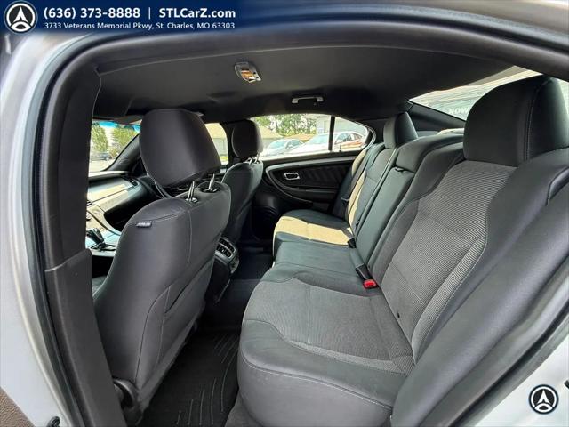 2016 Ford Taurus SEL