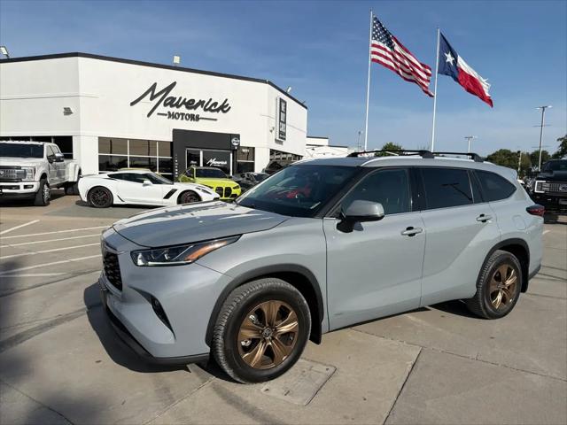 2022 Toyota Highlander Hybrid XLE Bronze Edition for sale in Lewisville, TX
