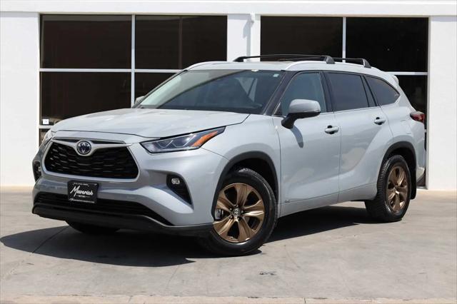 2022 Toyota Highlander Hybrid XLE Bronze Edition for sale in Lewisville, TX