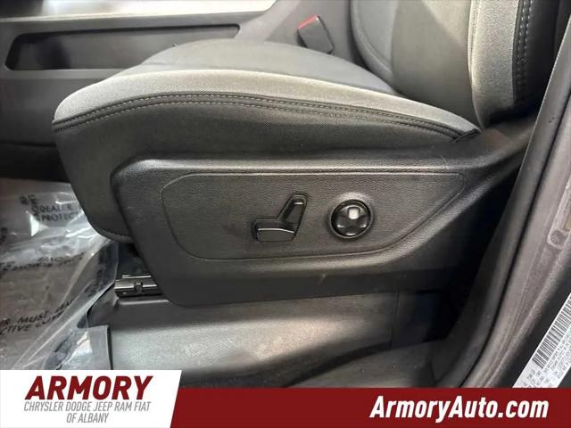 2020 Ram 1500 Big Horn Crew Cab 4x4 57 Box